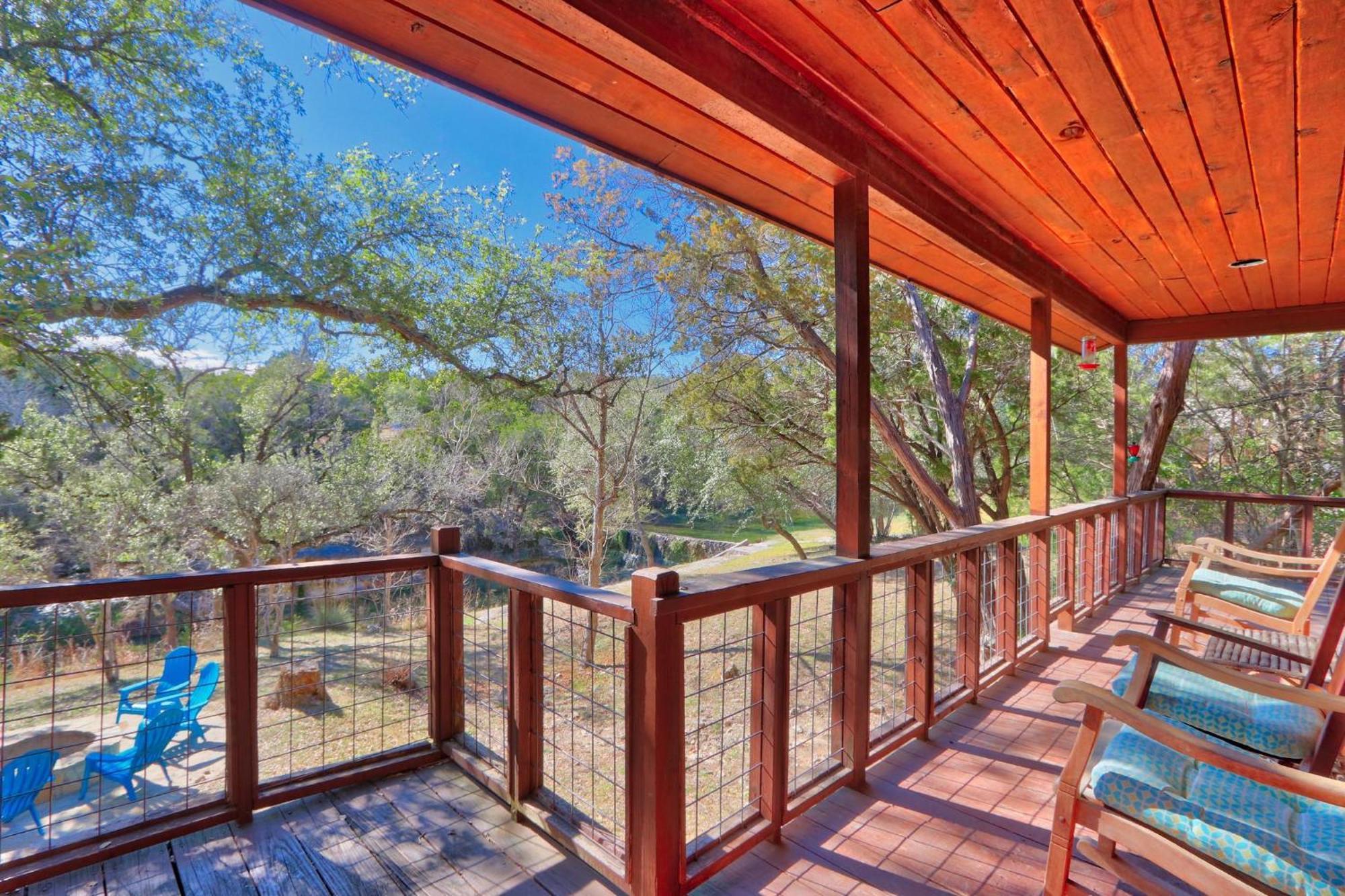 Falls Log Home Wimberley Ngoại thất bức ảnh